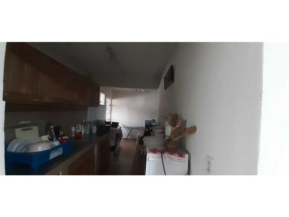 VENDO CASA DE 4HAB A SOLO 4MINUTOS AEROPUERTO en OFERTA — foto 6