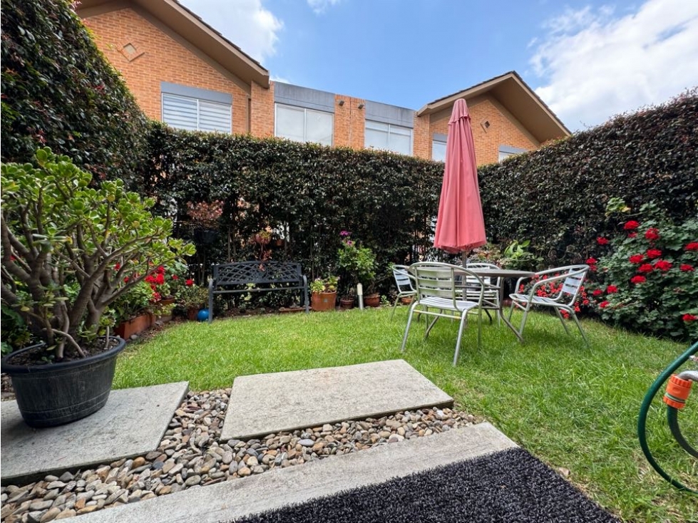 Bajo de precio ,casa de dos niveles en cajica - 2