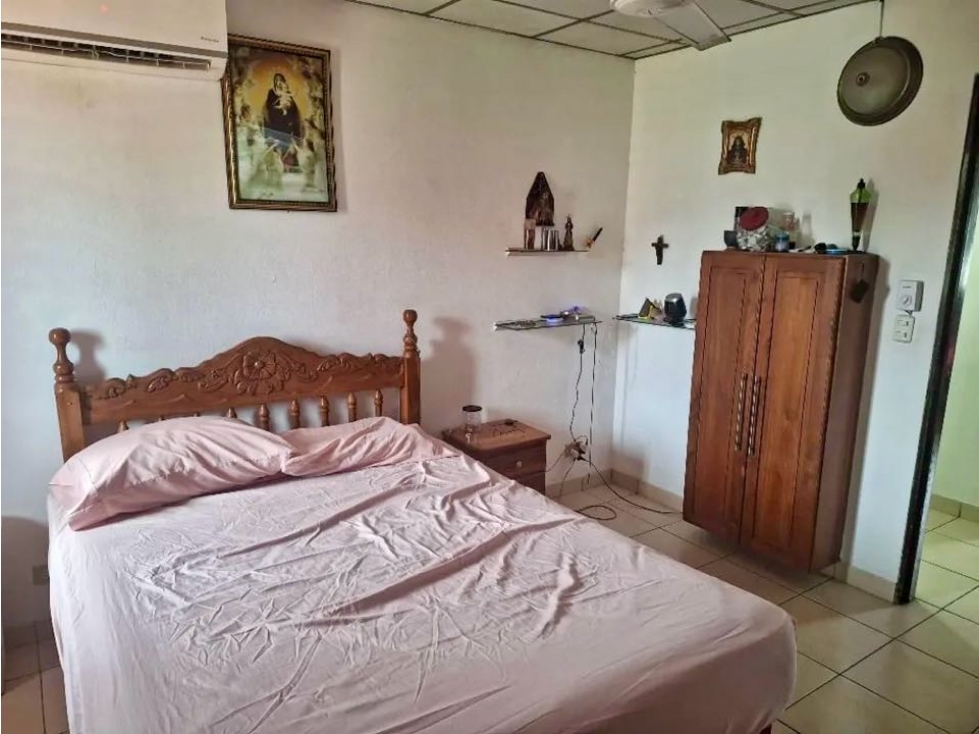 VENDO CASA DE DOS PISOS EN PARQUE LEFEVRE — foto 6