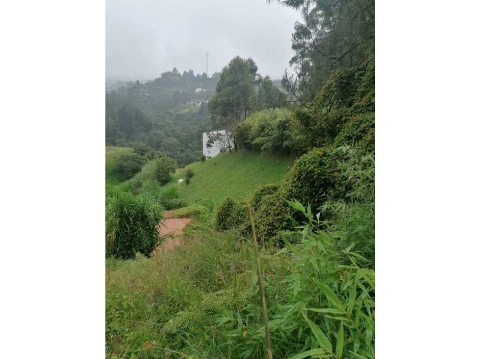 Vendo casa de gran valor en envigado LOMA del escobero — foto 5