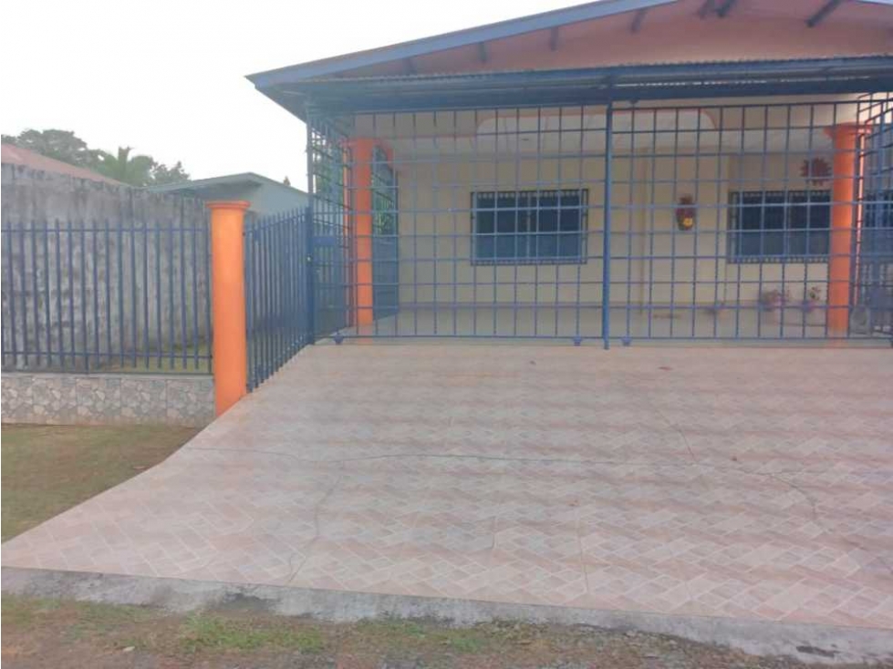 VENDO CASA DE SEGUNDA EN OPTIMAS CONDICIONES ALGARROBOS - 2