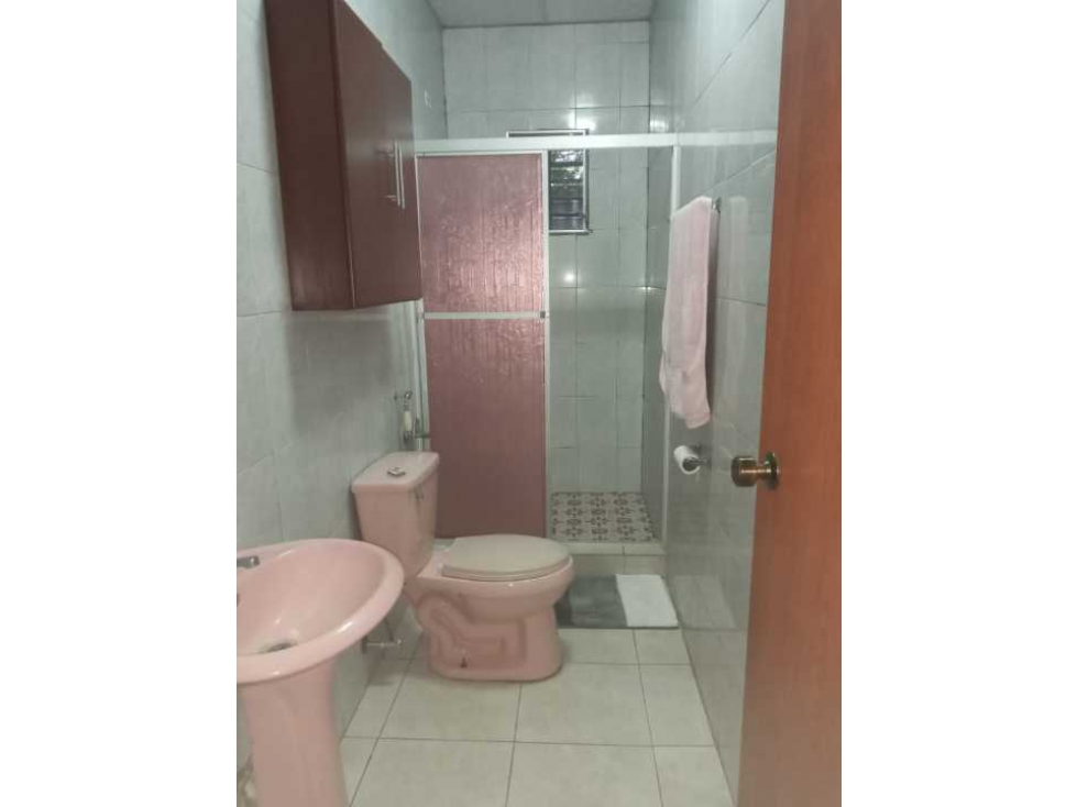 VENDO CASA DE SEGUNDA EN OPTIMAS CONDICIONES ALGARROBOS - 6