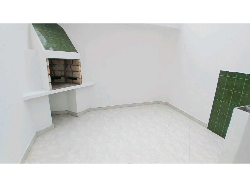 Vendo casa de tres niveles Chia conjunto cerrado. — foto 4