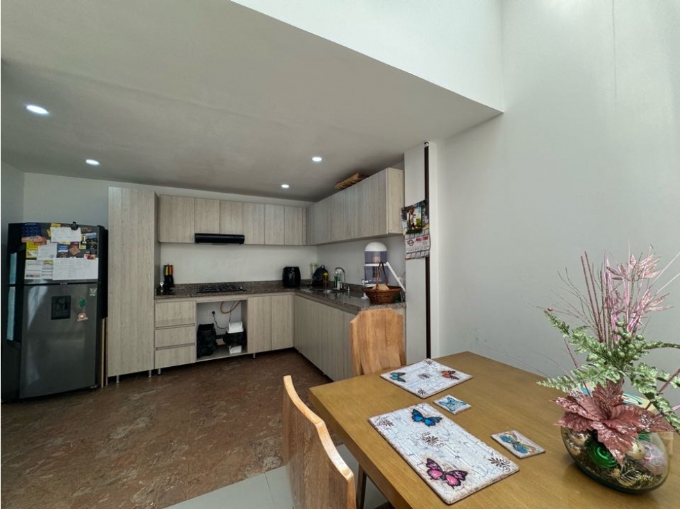 Vendo casa, tres niveles en Cajicá ingreso control remoto. - 3
