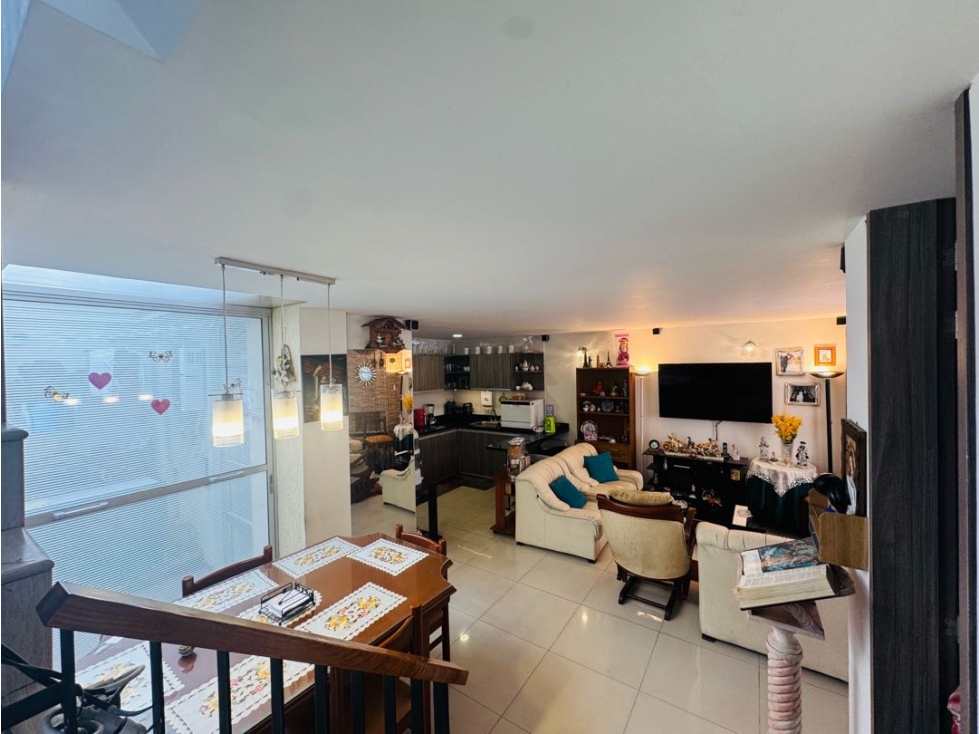 Vendo casa de tres niveles en chia en conjunto cerrado. — foto 3