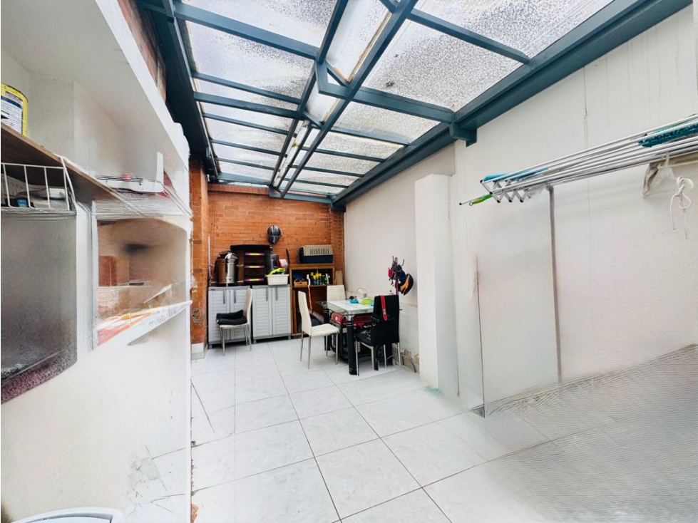 Vendo casa de tres niveles en chia en conjunto cerrado. — foto 6