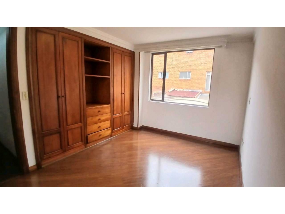 VENDO CASA DE TRES NIVELES EN CHIA. — foto 4