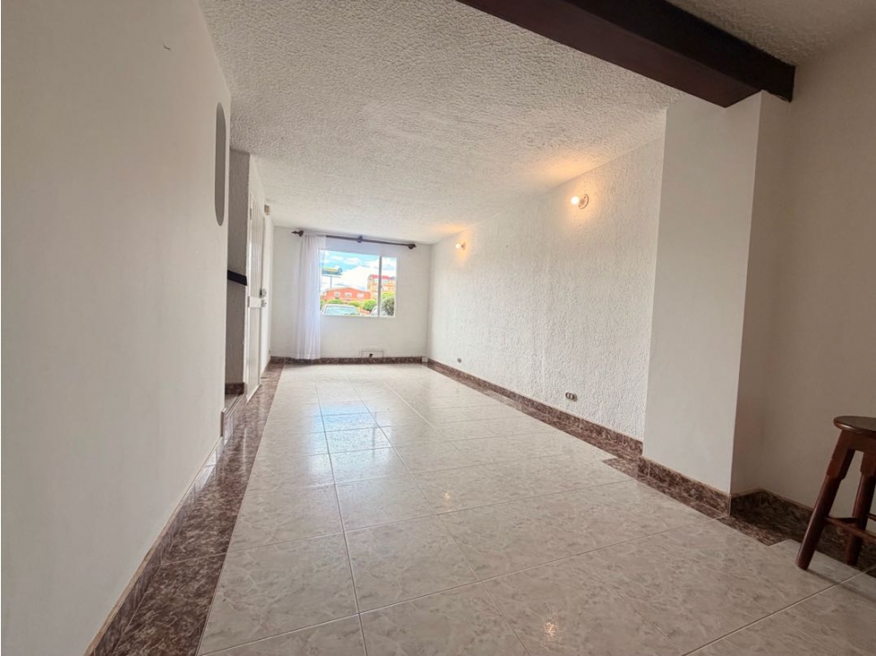 !Bajo de precio!Vendo casa de tres niveles en chia sector el 40 — foto 6