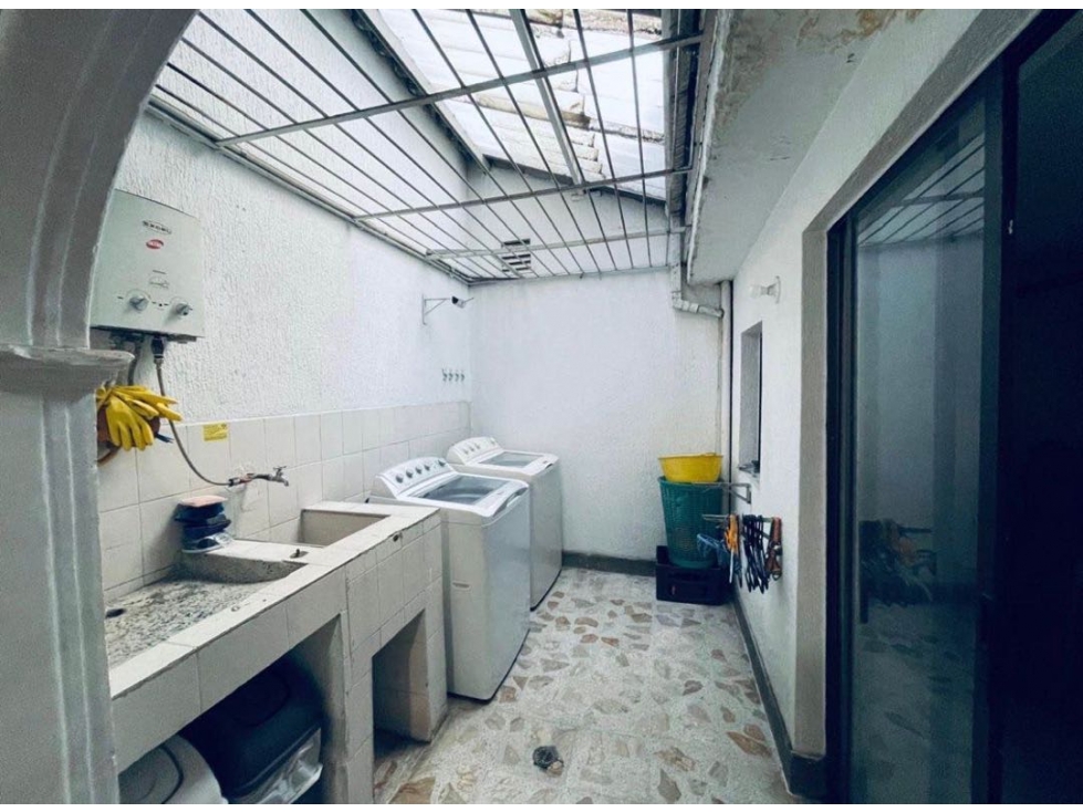 Vendo casa de tres niveles en los colores- san Germán unidad cerrada — foto 2