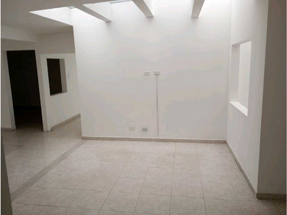 VENDO CASA DE VIVIENDA U OFICINAS EN PRADO VERANIEGO — foto 4