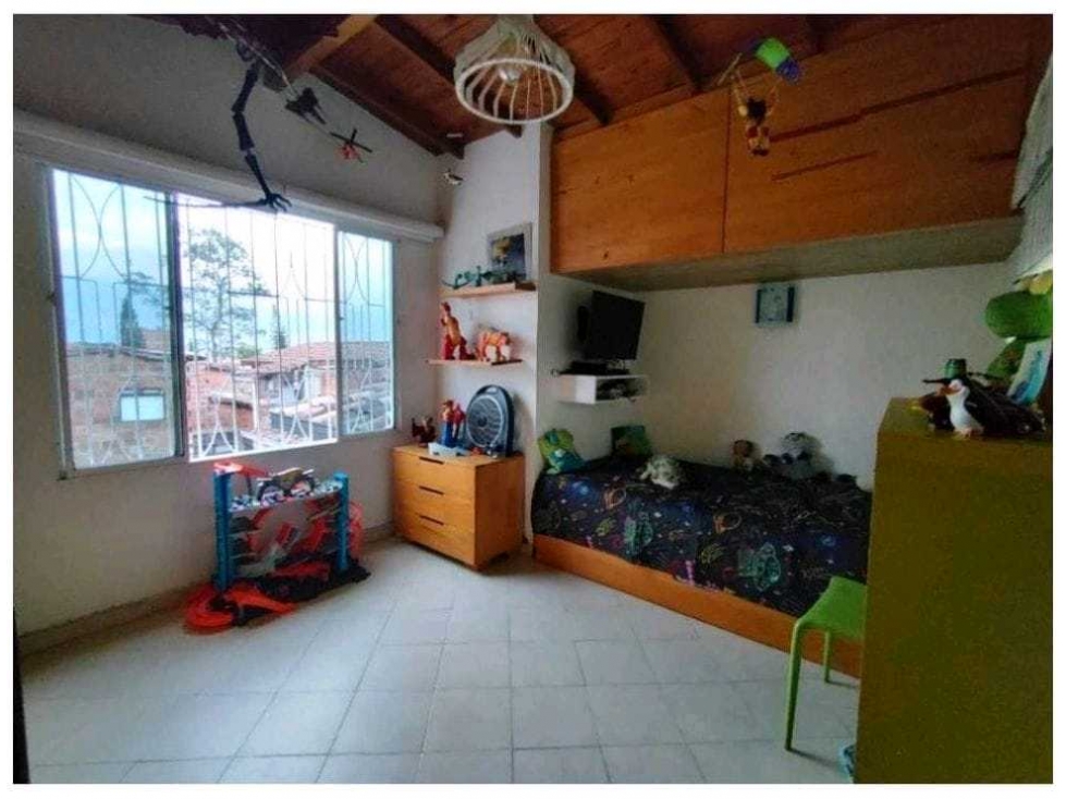 VENDO CASA DUPLEX SEGUNDO PISO EN LA ALMERÍA MEDELLÍN — foto 2