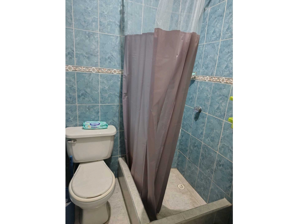 Vendo casa económica ubicada junto a la Iglesia en Porvenir Bogota — foto 5