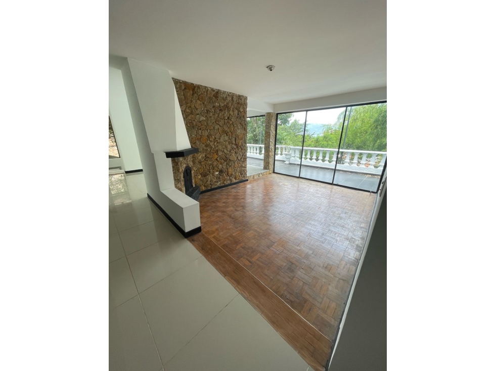 VENDO CASA EL POBLADO MEDELLÍN TRANSVERSAL SUPERIOR SECTOR ÁMSTERDAM — foto 2