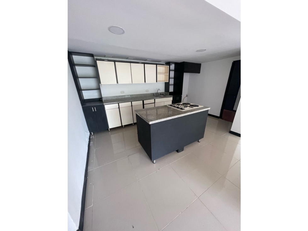 VENDO CASA EL POBLADO MEDELLÍN TRANSVERSAL SUPERIOR SECTOR ÁMSTERDAM — foto 3