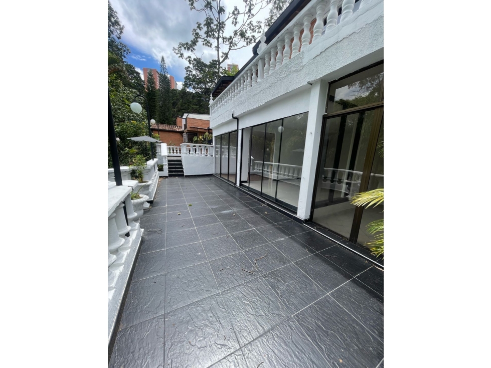 VENDO CASA EL POBLADO MEDELLÍN TRANSVERSAL SUPERIOR SECTOR ÁMSTERDAM — foto 6