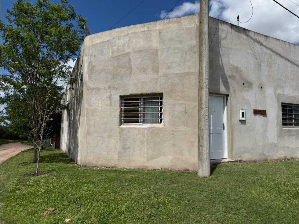 Vendo Casa en acceso a Concepción del Uruguay, Entre Ríos - 5