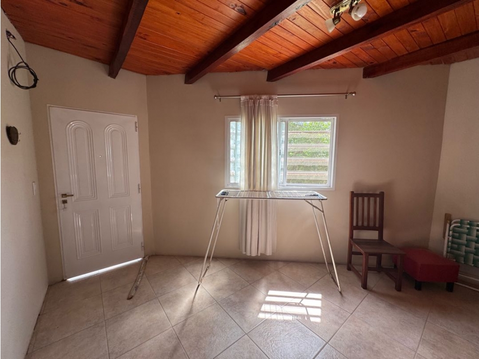 Vendo Casa en acceso a Concepción del Uruguay, Entre Ríos - 2