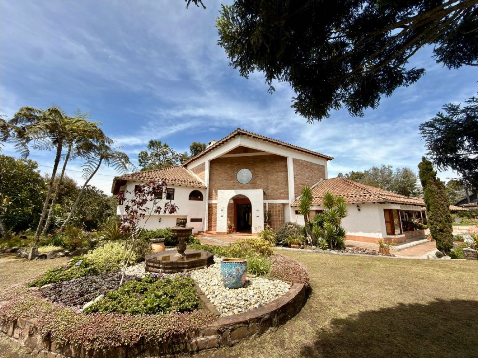 Vendo casa en Alto de Palmas, La Acuarela con casa de Mayordomo — foto 2