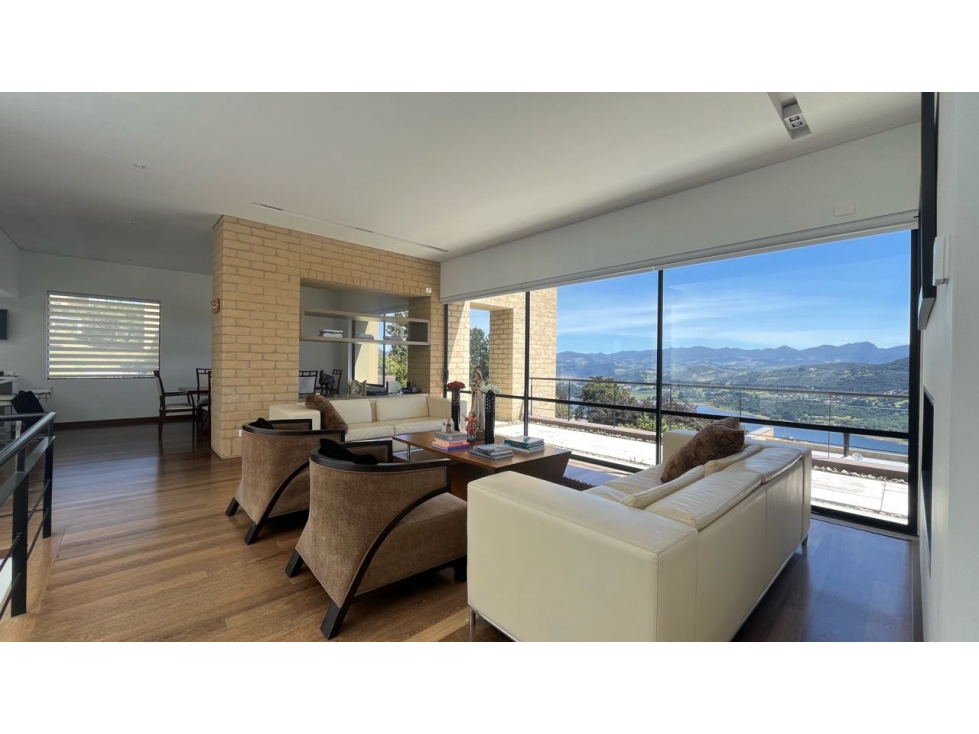 CASA EN ARBORETTO LA CALERA 308 M2 + TERRAZA CON VISTA A REPRESA — foto 2