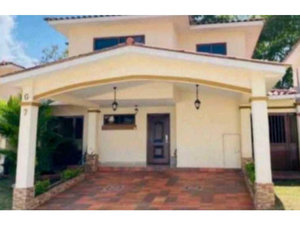 VENDO CASA EN ARRAIJAN LOS SENDEROS DE BAMBÚ 3R