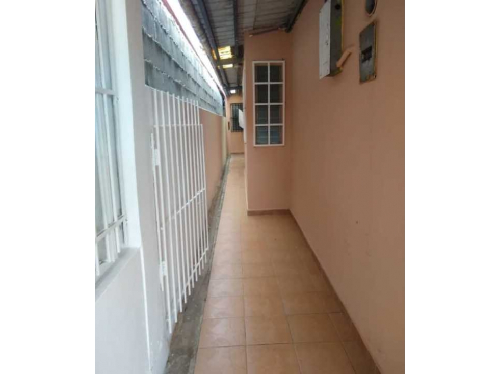 VENDO CASA EN ARRAIJAN VACAMONTE 3R ALTOS DE LAS HUACAS — foto 4