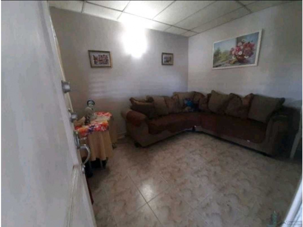 VENDO CASA EN ARRAIJAN VALLE HERMOSO AVENIDA PALMA REAL — foto 3