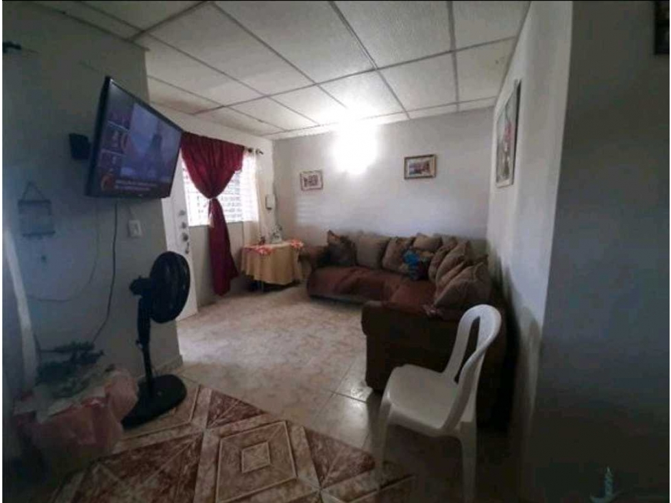 VENDO CASA EN ARRAIJAN VALLE HERMOSO AVENIDA PALMA REAL — foto 4