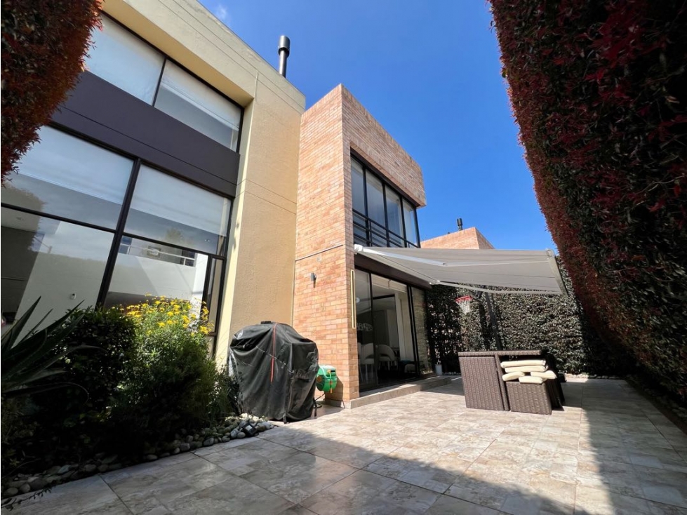 Vendo casa en Arrayanes - Club House Torremolinos.Bogota