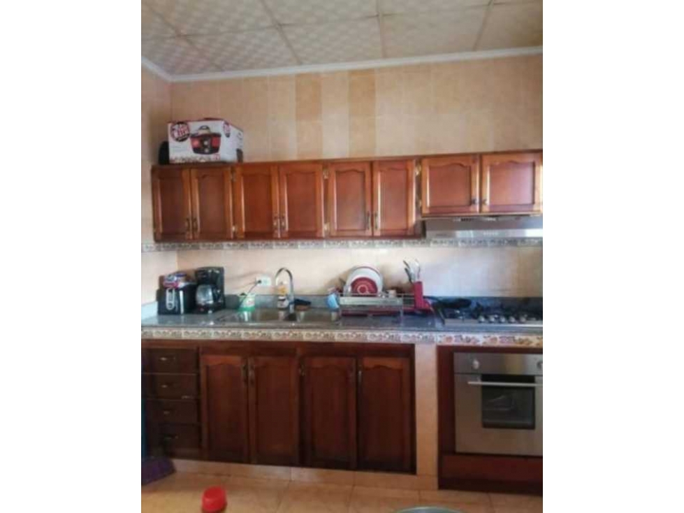 VENDO CASA EN CAPIRA BARRIADA SAN FELIPE, CALLE VELEN FLORES 3R — foto 6
