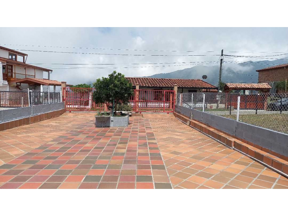 Vendo o cambio casa en bersalle