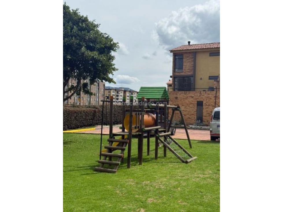 VENDO CASA EN CAJICA 3 NIVELES — foto 2