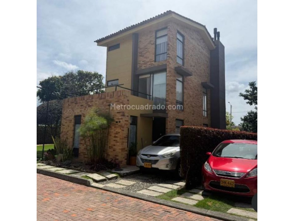 VENDO CASA EN CAJICA 3 NIVELES — foto 4