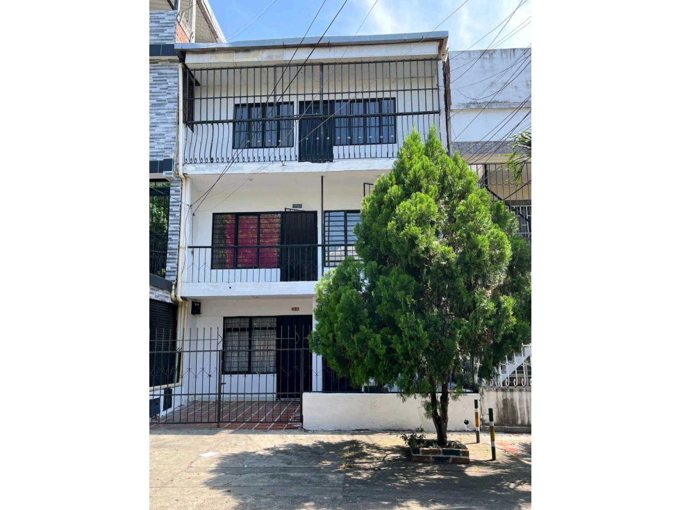 Vendo casa en cali barrio atanasio girardot 3 pisos indep.renta 4.2 m