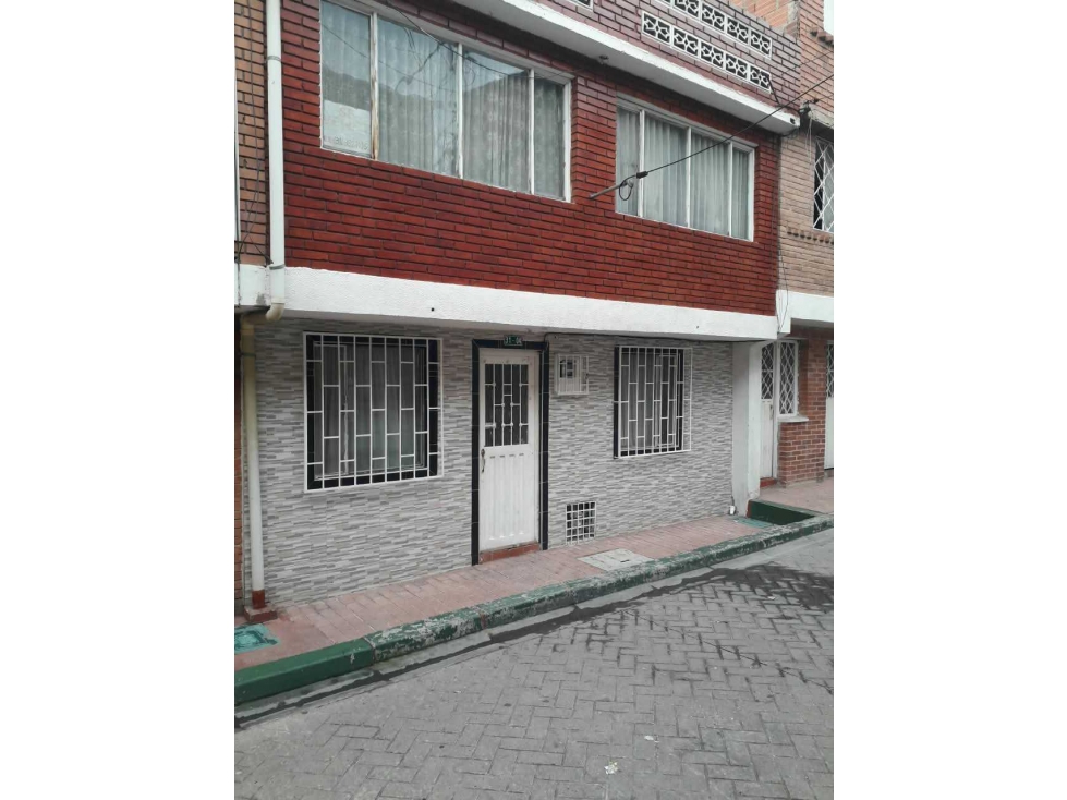 VENDO CASA EN CANDELARIA LA NUEVA