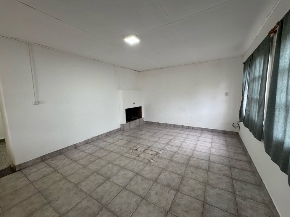Vendo Casa En Caseros, Entre Ríos. — foto 2