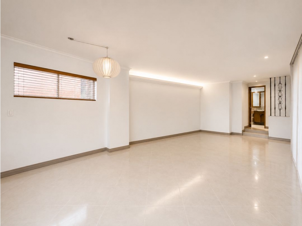 VENDO CASA EN CASTROPOL / POBLADO, UNIDAD CERRADA, FAMILIAR. — foto 4