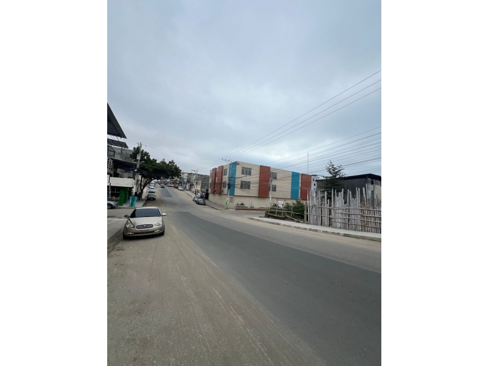 Vendo Casa en Centro de La Libertad 270m2 $99.800 - 2