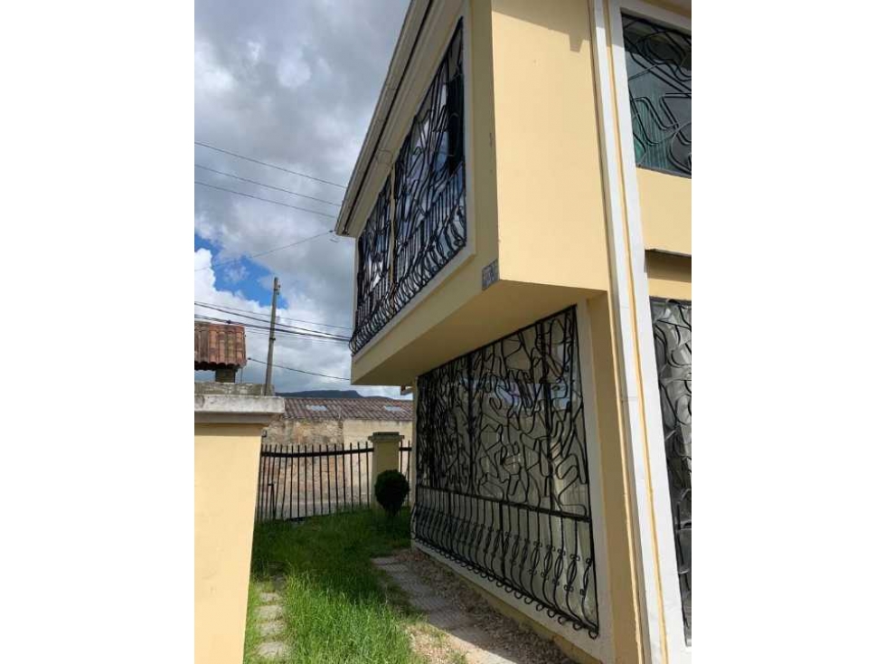 VENDO CASA ESQUINERA DE 3 NIVELES EN CHÍA CUNDINAMARCA — foto 3