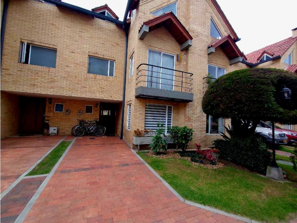 Vendo Casa en Chia Espacios Amplios