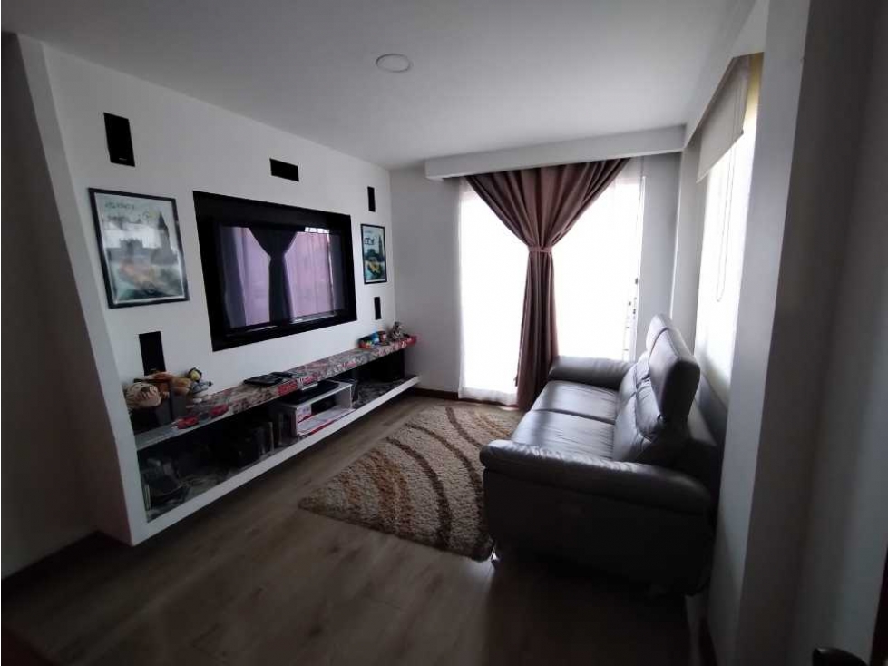 Vendo magnifica Casa en Chia Espacios Amplios — foto 2