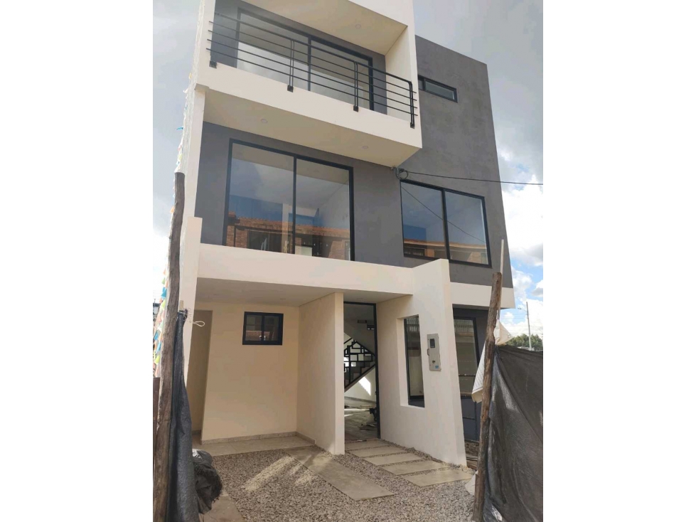 VENDO CASA EN CHIA LA BALSA - 1
