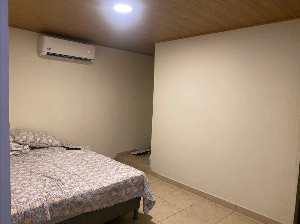 Vendo casa en ciudad de Panamá - Avenida La Pulida. - 3