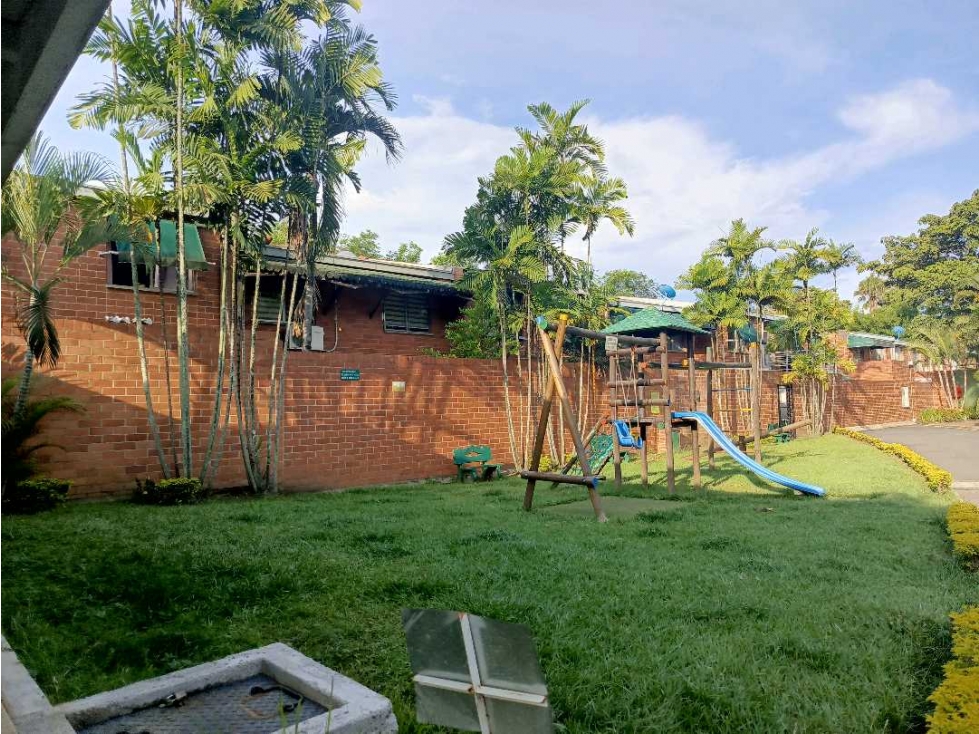 VENDO CASA EN CONDOMINIO EL INGENIO 2 NIVELES LJ 9854547 — foto 3
