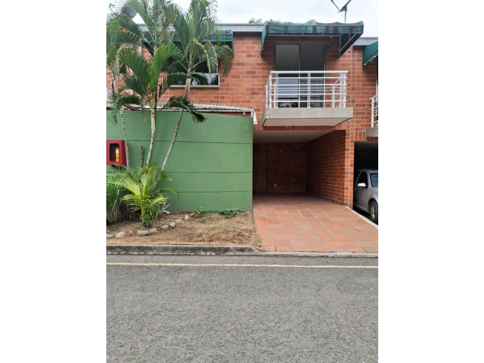 VENDO CASA EN CONDOMINIO EL INGENIO 2 NIVELES LJ 9854547 — foto 4