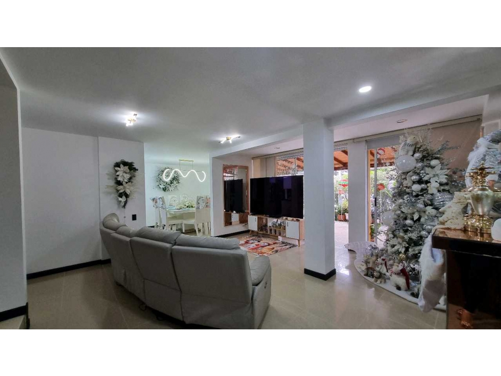 VENDO CASA EN CONDOMINIO FARALLONES DE PANCE W9686199 isa-n