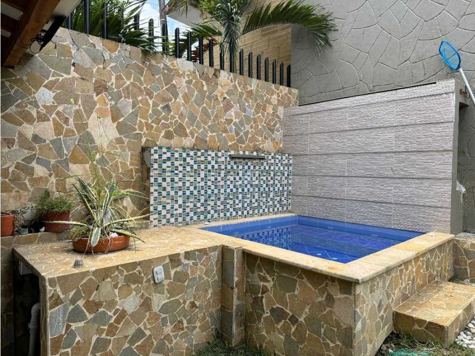 VENDO CASA EN CONDOMINO MUCURA EN SOPETRAN ANTIOQUIA