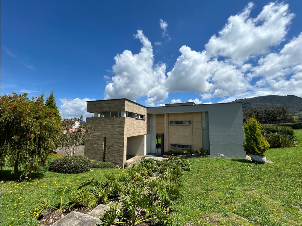 VENDO CASA EN CONJUNTO CERRADO EN LA CALERA — foto 2
