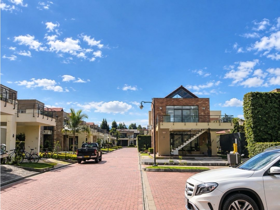 Vendo casa en Conjunto Chía. Hermosa-Amplia-Lote independiente — foto 3
