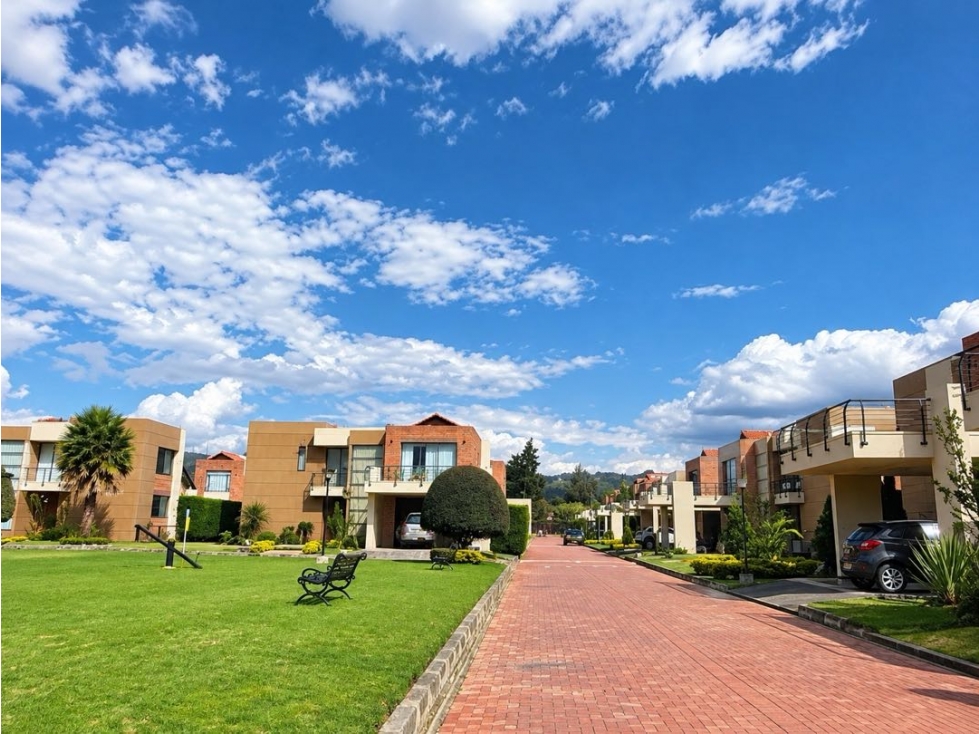 Vendo casa en Conjunto Chía. Hermosa-Amplia-Lote independiente — foto 4