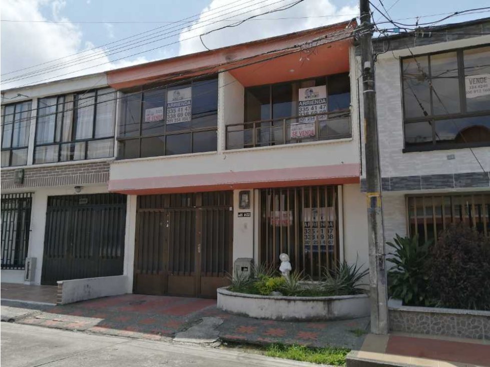 Vendo casa en Corales Pereira